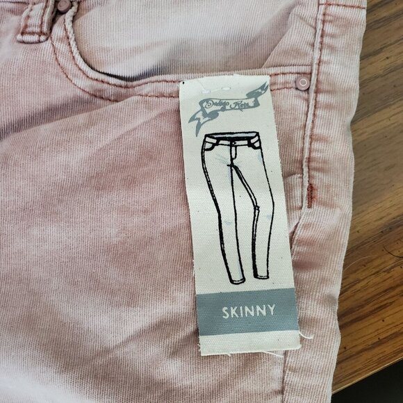 Indigo Rein Womens Color Flex Midrise Skinny Jeans Size 7 Pink Denim Blend - Picture 7 of 15